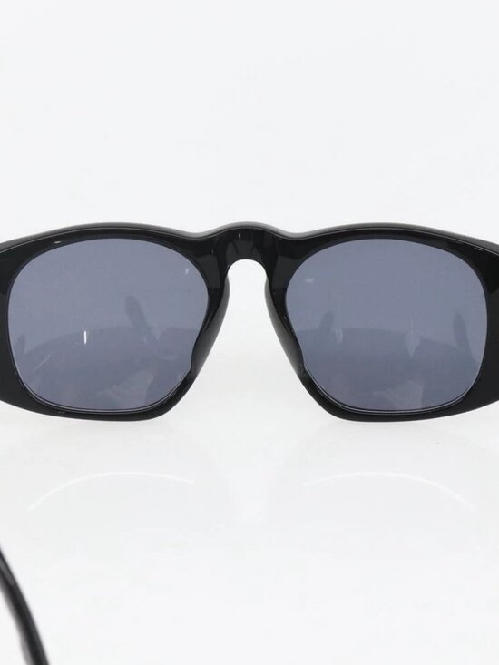 CHANEL Sunglasses plastic Black CC Auth 156144